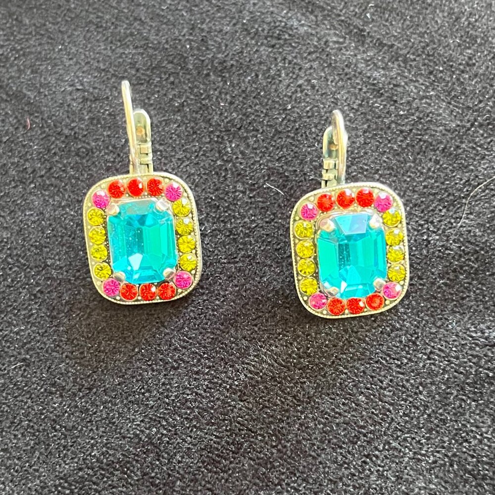 Mariana Swarovski Earings - Picture 2 of 2